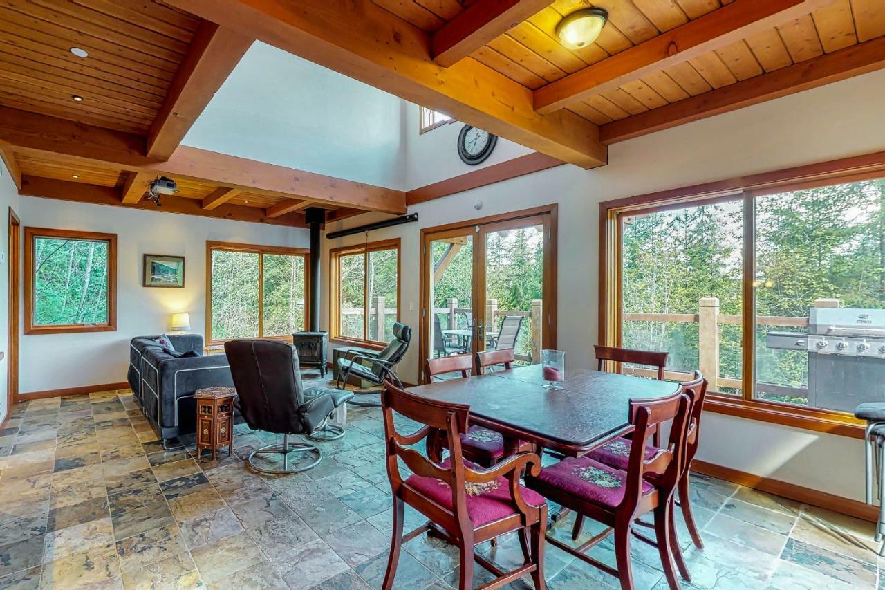 Woodland Hideaway In The Hills Villa Lake Stevens Exterior photo