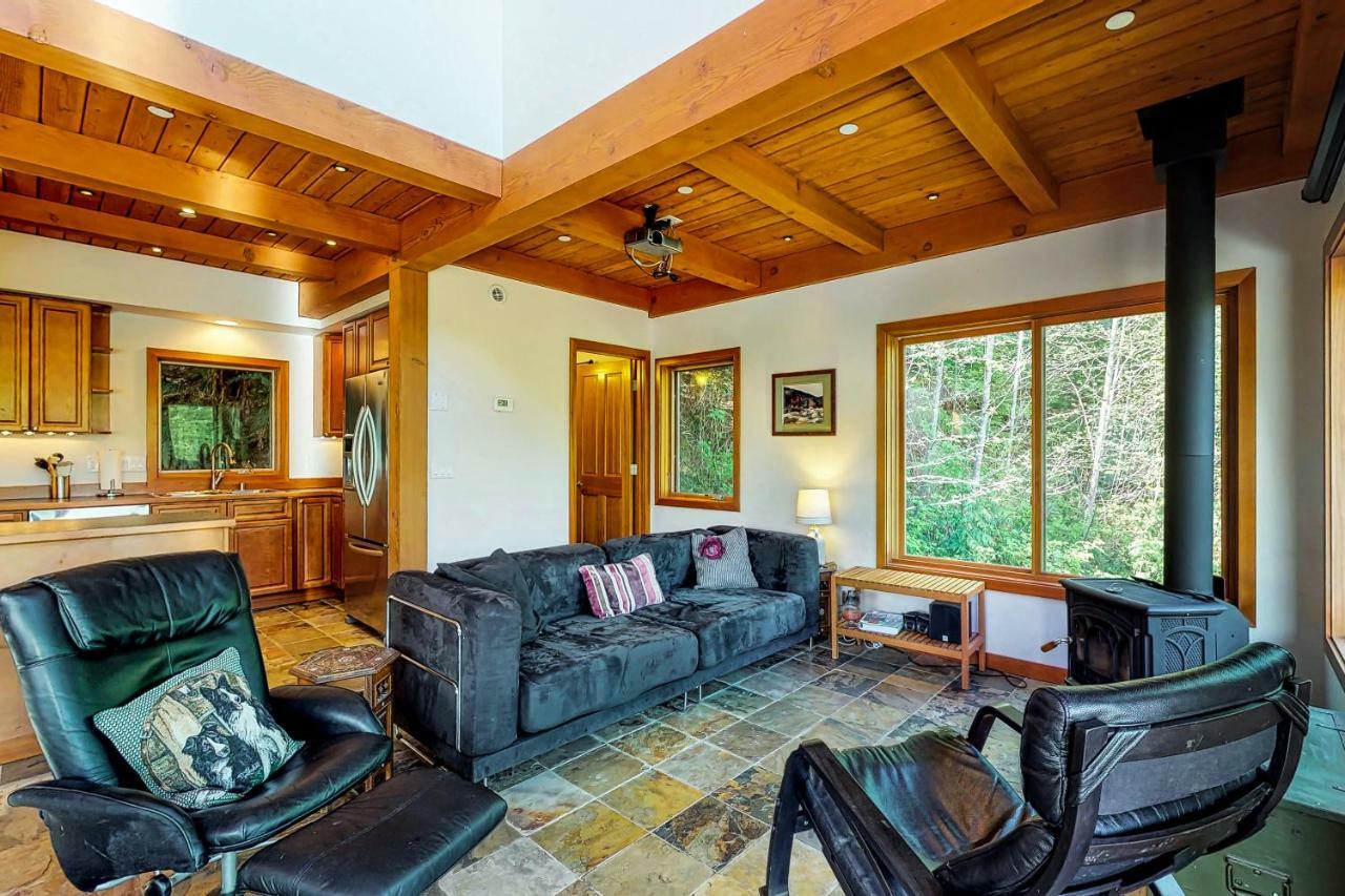 Woodland Hideaway In The Hills Villa Lake Stevens Exterior photo