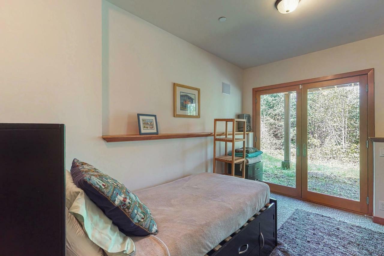 Woodland Hideaway In The Hills Villa Lake Stevens Exterior photo