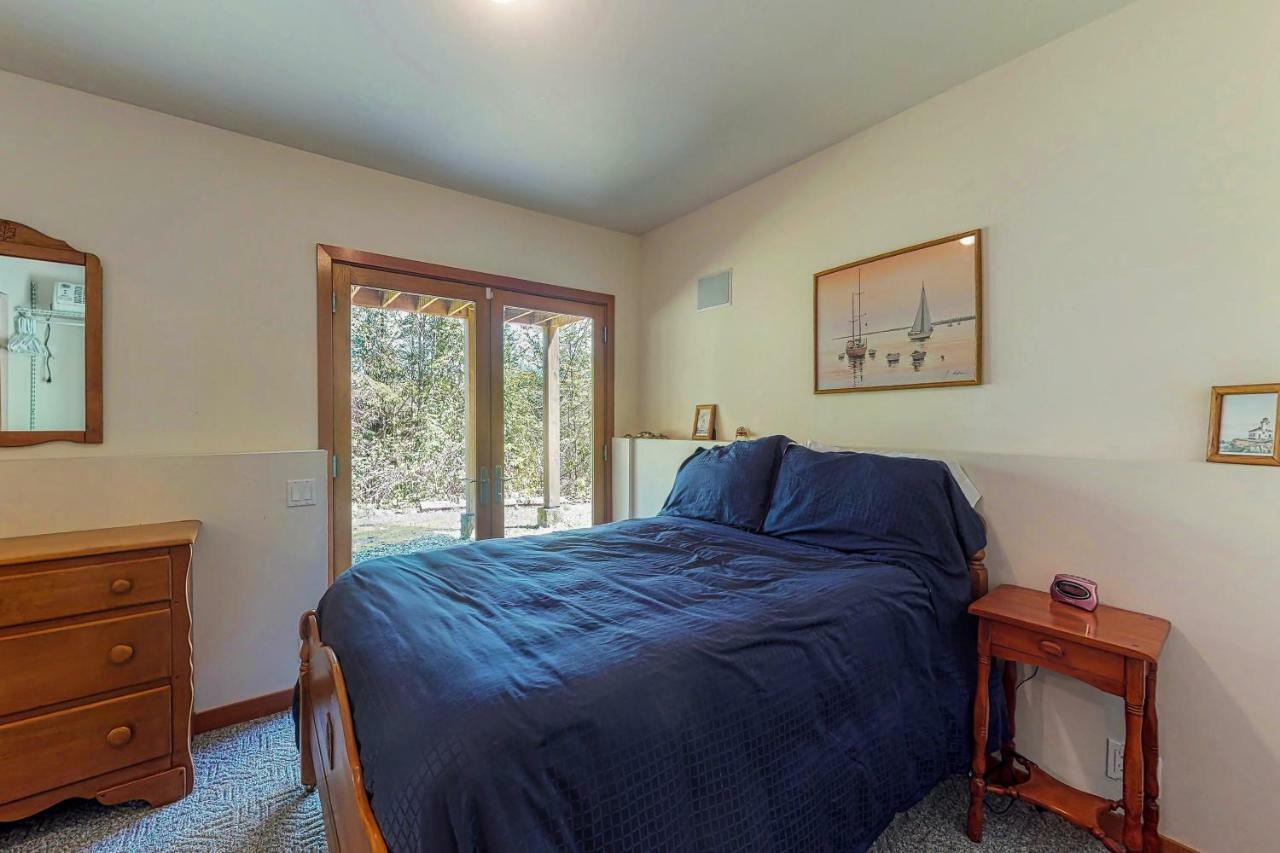 Woodland Hideaway In The Hills Villa Lake Stevens Exterior photo